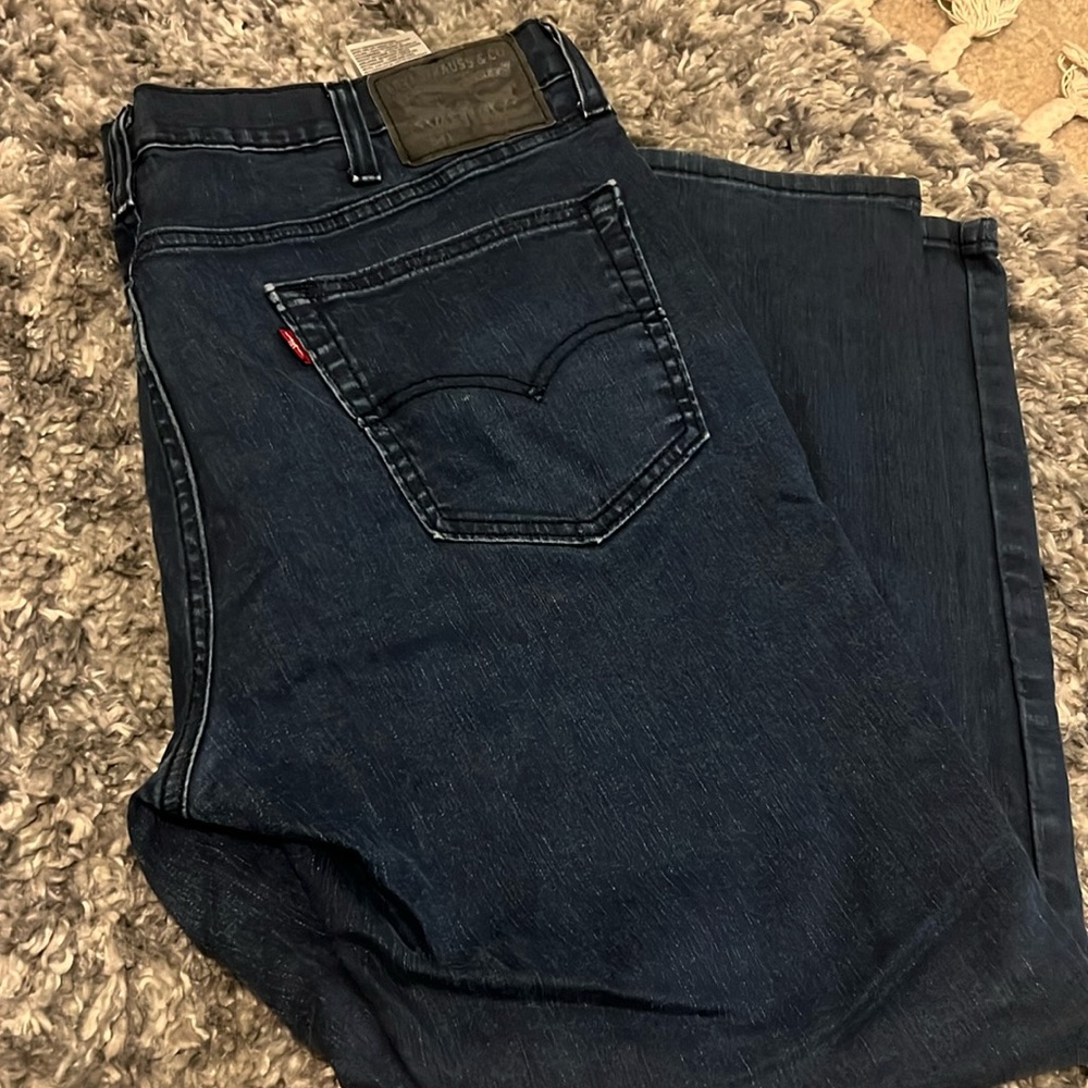 Men’s Levi’s jeans